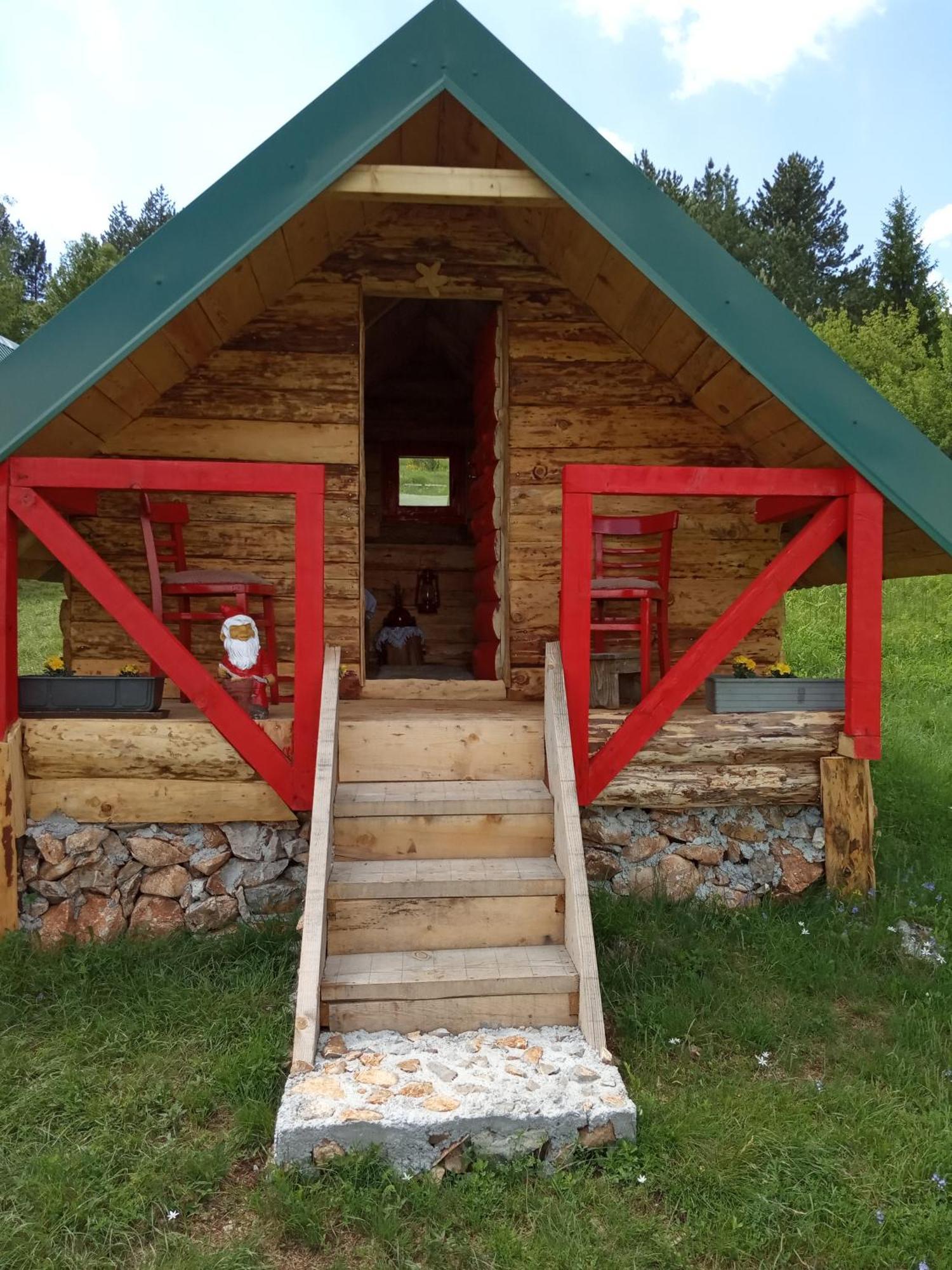 بلييفليا Bungalovi Mijakovici المظهر الخارجي الصورة